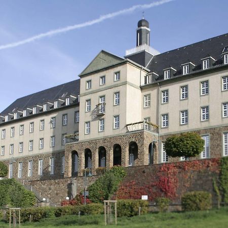Kardinal Schulte Haus Hotel Bergisch Gladbach Bagian luar foto